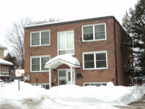 44 Memorial Ave, Elmira, ON, N3B2R6 | Card Image