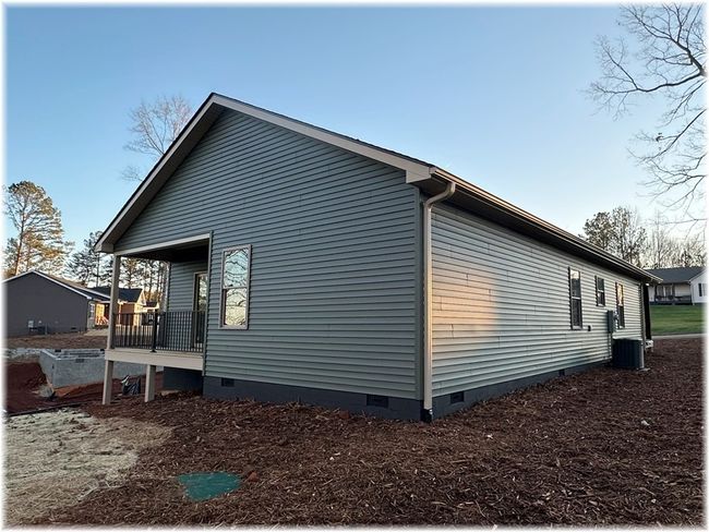 192 Jefferson Pl, House other with 3 bedrooms, 2 bathrooms and null parking in Walhalla SC | Image 21