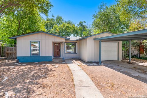 126 Creath Pl, San Antonio, TX, 78221-2905 | Card Image