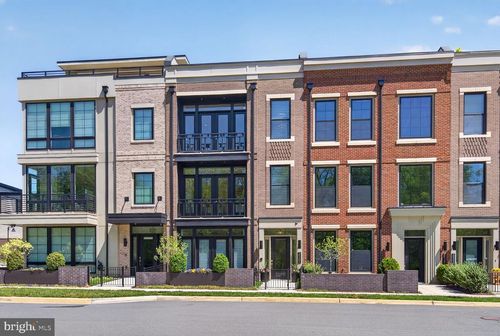 20300 Northpark Dr, ASHBURN, VA, 20147-5558 | Card Image