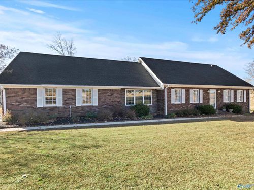 880 County Road 299, Trinity, AL, 35673-3323 | Card Image