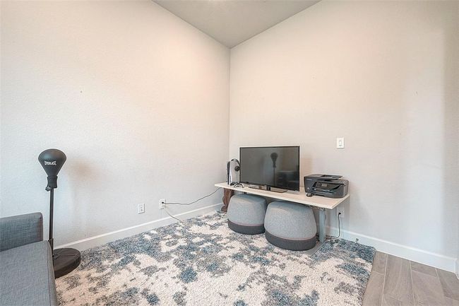 29042 Hauter Way, House other with 4 bedrooms, 4 bathrooms and 3 parking in Fulshear TX | Image 13