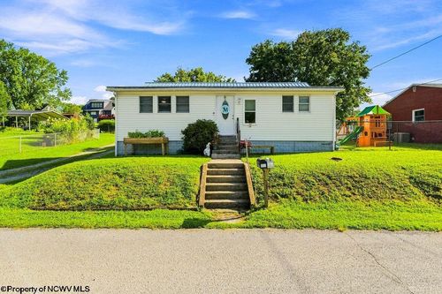 412 Charles Street, Glenville, WV, 26351 | Card Image