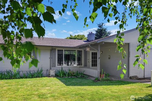 5743 39th Ave Se, Lacey, WA, 98503-7131 | Card Image