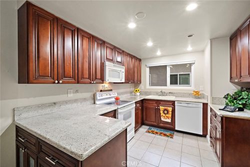 o-3304 Via Carrizo, Laguna Woods, CA, 92637-0646 | Card Image