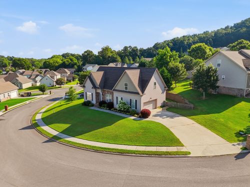 723 Windrush Loop, Chattanooga, TN, 37421-4481 | Card Image