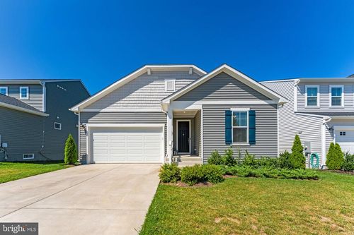 114 Curtain Fall Dr, MIDDLETOWN, VA, 22645-9606 | Card Image