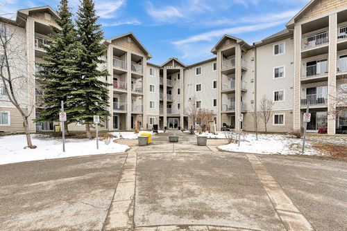 109-1717 60 St Se, Calgary, AB, T2A7Y7 | Card Image
