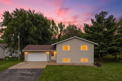 4800 Dodd Rd, Eagan, MN, 55123-2113 | Card Image