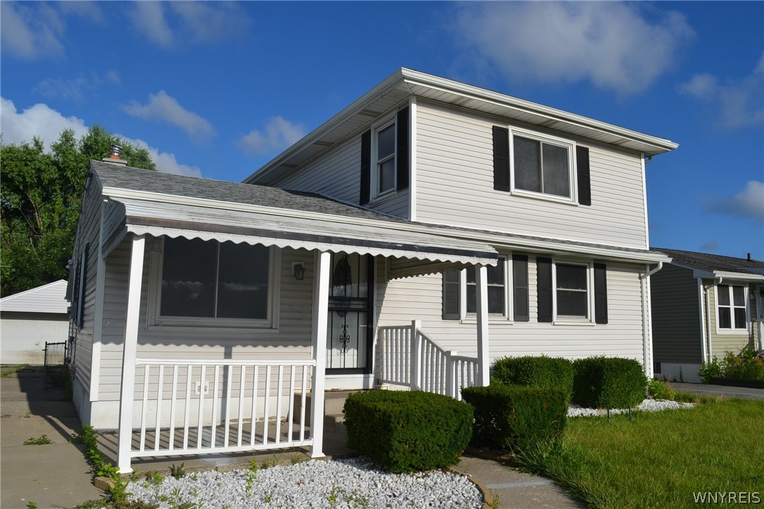 Crescent Ct, Buffalo, NY 14225