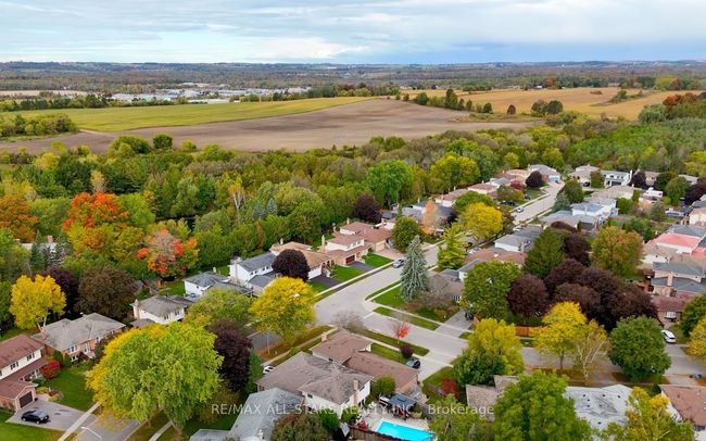 56 Chester Cres, House other with 3 bedrooms, 3 bathrooms and 2 parking in Port Perry ON | Image 39