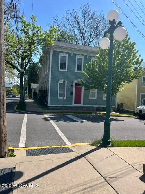 202 S 2nd St, Lewisburg, PA, 17837-1906 | Card Image