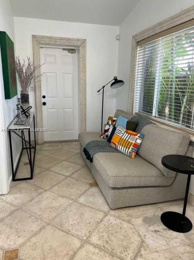 0 - 2506 Ludlam Rd, House other with 1 bedrooms, 1 bathrooms and null parking in Miami FL | Image 6