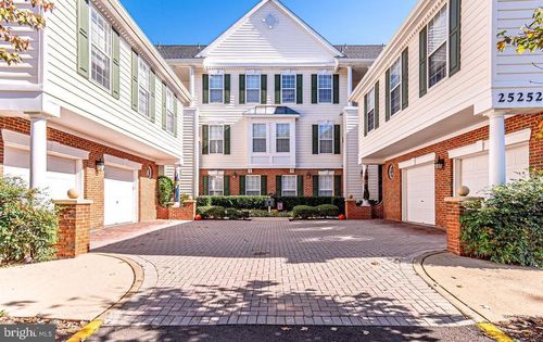 204-25252 Riffleford Sq, CHANTILLY, VA, 20152-5350 | Card Image