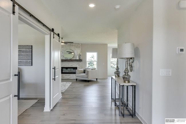 5513 N 191 St St, House other with 4 bedrooms, 3 bathrooms and 3 parking in Elkhorn NE | Image 6