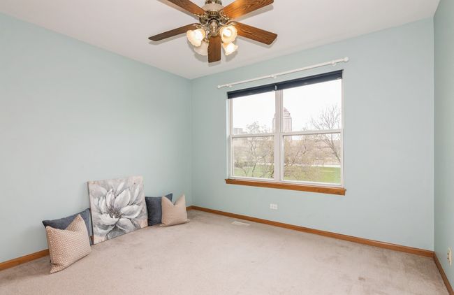 139 Millers Xing, Townhouse with 2 bedrooms, 3 bathrooms and 2 parking in Itasca IL | Image 11