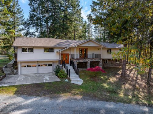 11990 Artlin Rd, Grants Pass, OR, 97526-9697 | Card Image