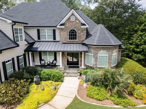 8110 Crestview Dr Se, Covington, GA, 30014-3266 | Card Image