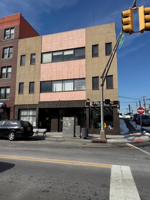 7225 Bergenline Ave, North Bergen, NJ, 07047-5497 | Card Image