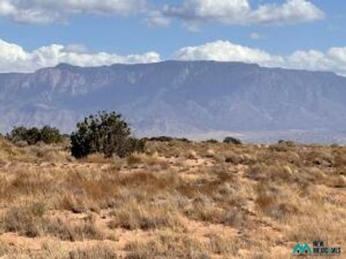15-13 Volcano Cliffs Bk 3 Lot 15, Albuquerque, NM, 87120 | Card Image
