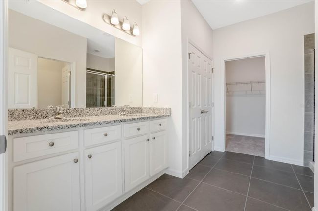 8928 Nuthatcher Dr, House other with 3 bedrooms, 2 bathrooms and null parking in LEESBURG FL | Image 11