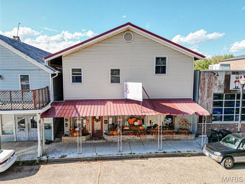 107 E Springfield St, Saint James, MO, 65559-1646 | Card Image