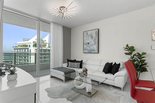 4103-1080 Brickell Ave, Miami, FL, 33131-3997 | Card Image