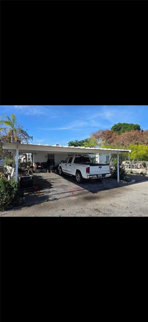 514 W Hood, Avon Park, FL, 33825 | Card Image