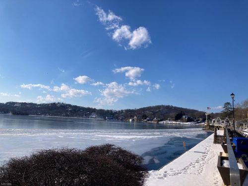 65 Ledgewood Trl, Sparta, NJ, 07871-1604 | Card Image