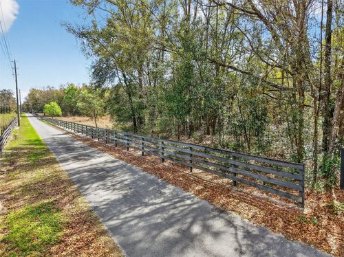 3800 Double D Circle R, LADY LAKE, FL, 32159-3400 | Card Image