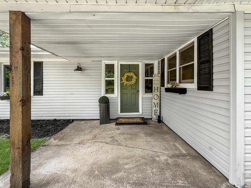 422 N Plank Rd, Boonville, IN, 47601 | Card Image