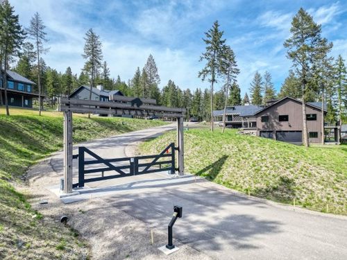 123 Blacktail Loop, Lakeside, MT, 59922-7500 | Card Image