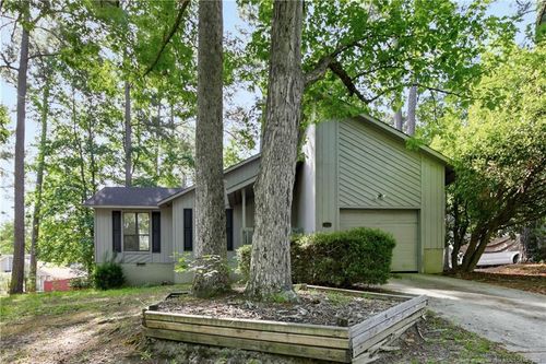 5939 Dalton Rd, Fayetteville, NC, 28314-1021 | Card Image