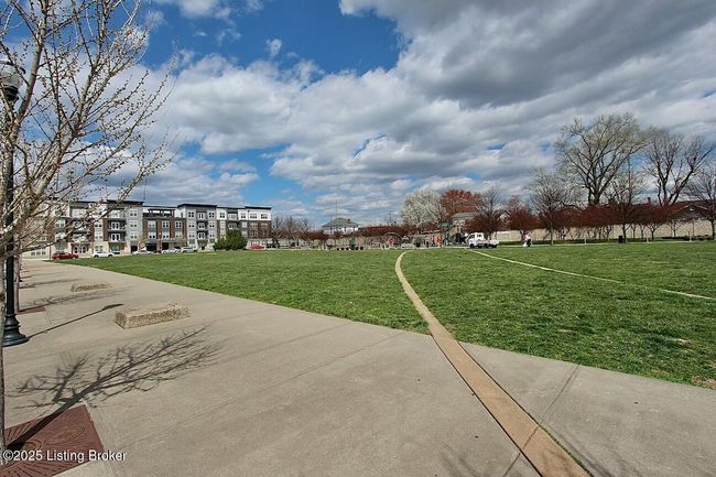 210 - 210 Mulberry St, Condo with 1 bedrooms, 1 bathrooms and null parking in Jeffersonville IN | Image 40