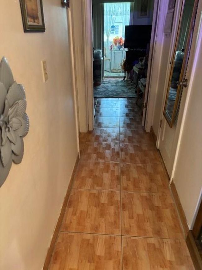 183 - 183 Camden H, Condo with 1 bedrooms, 1 bathrooms and null parking in West Palm Beach FL | Image 7