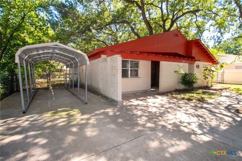 409 Oak St, Copperas Cove, TX, 76522-2429 | Card Image