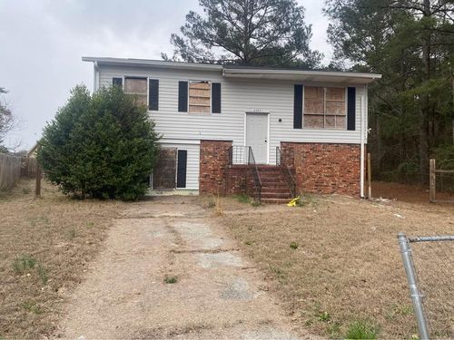 3295 Lancing Ln, Macon, GA, 31217-6247 | Card Image