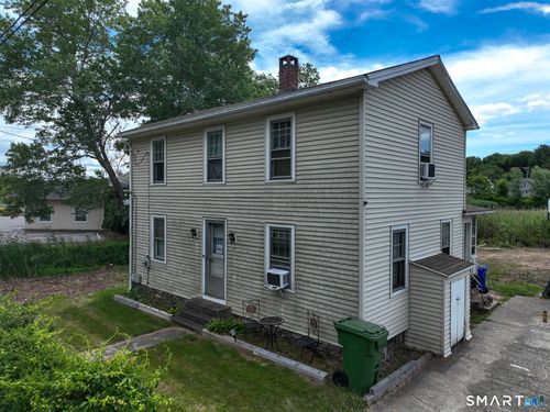 92 Water St, Chester, CT, 06412-1249 | Card Image