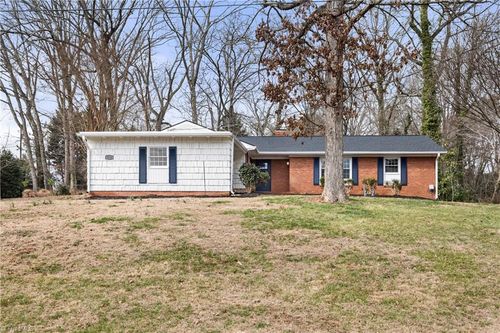 3514 Stimpson Dr, Pfafftown, NC, 27040-8609 | Card Image