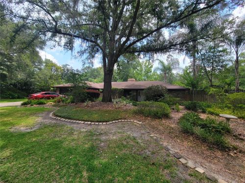 2015 38th Dr, GAINESVILLE, FL, 32605-3567 | Card Image