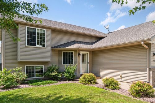 37922 Harvester Ave, North Branch, MN, 55056-6114 | Card Image