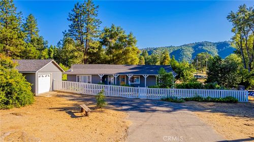 41092 Highway 49, Oakhurst, CA, 93644 | Card Image