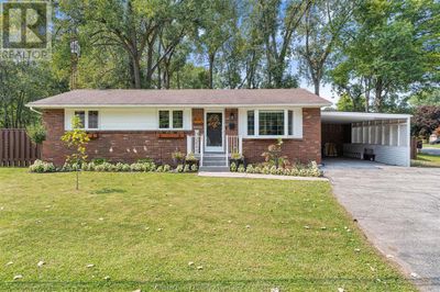 6805 Matchette Rd, House other with 3 bedrooms, 1 bathrooms and null parking in LaSalle ON | Image 1