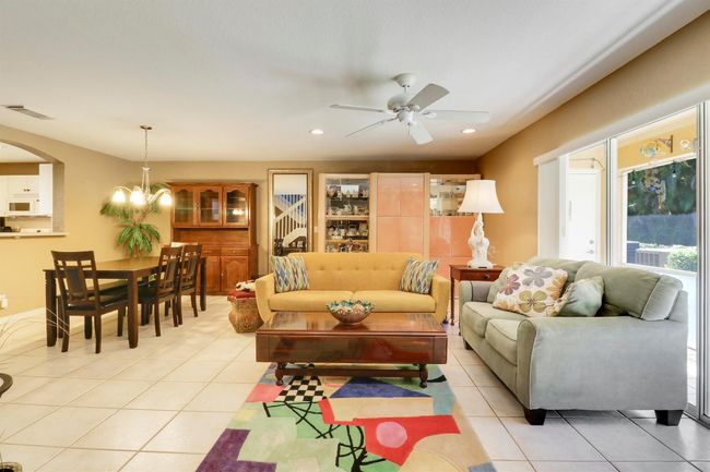 6170 Sugar Loaf Ln, Condo with 3 bedrooms, 3 bathrooms and null parking in West Palm Beach FL | Image 22