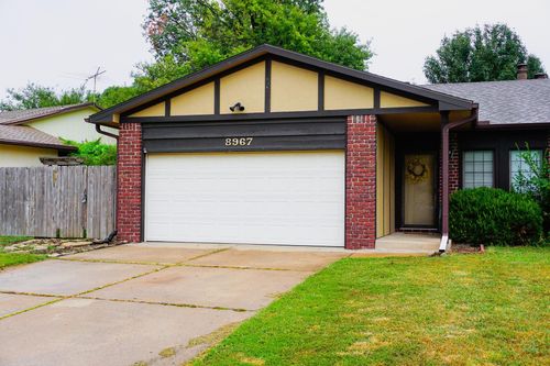 8967 E Funston, Wichita, KS, 67207 | Card Image