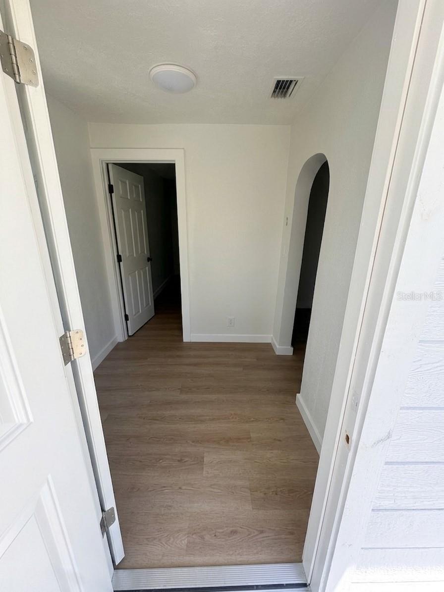 Residential Lease in ST PETERSBURG
