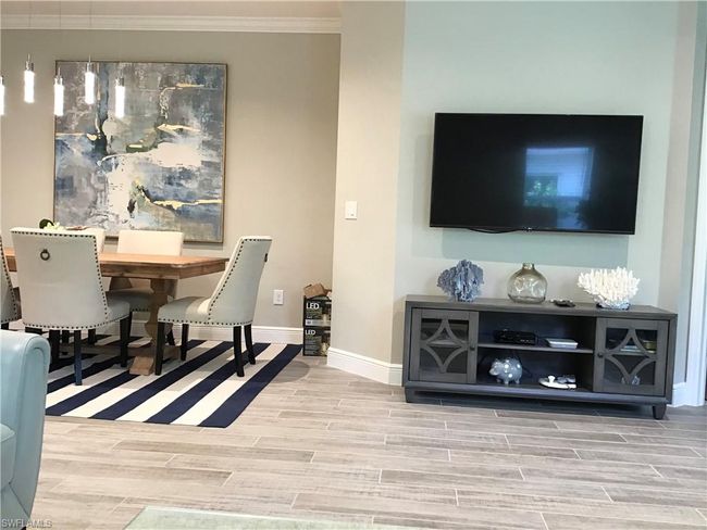 2191 Marquesa Cir, Condo with 2 bedrooms, 2 bathrooms and null parking in NAPLES FL | Image 9