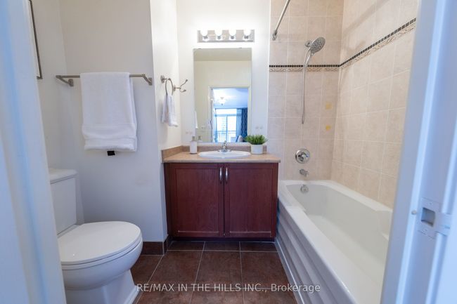 404 - 50 Port St E, Condo with 2 bedrooms, 2 bathrooms and null parking in Mississauga ON | Image 26