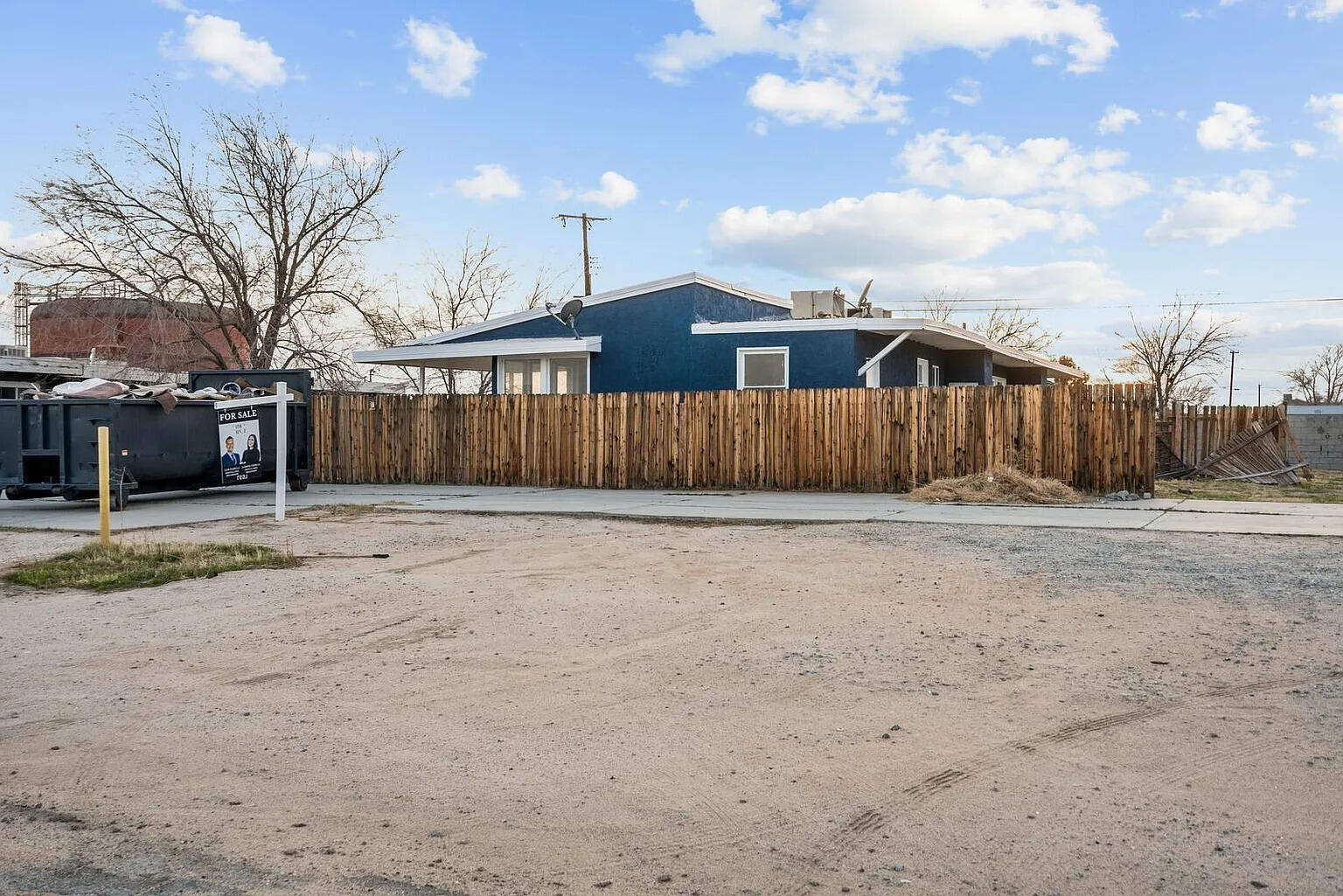 Residential Lease in North Edwards 3