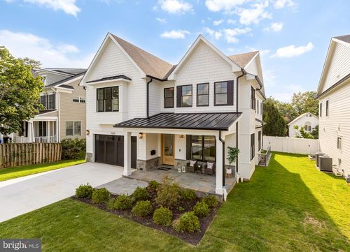9508 Forest Rd, BETHESDA, MD, 20814-1712 | Card Image